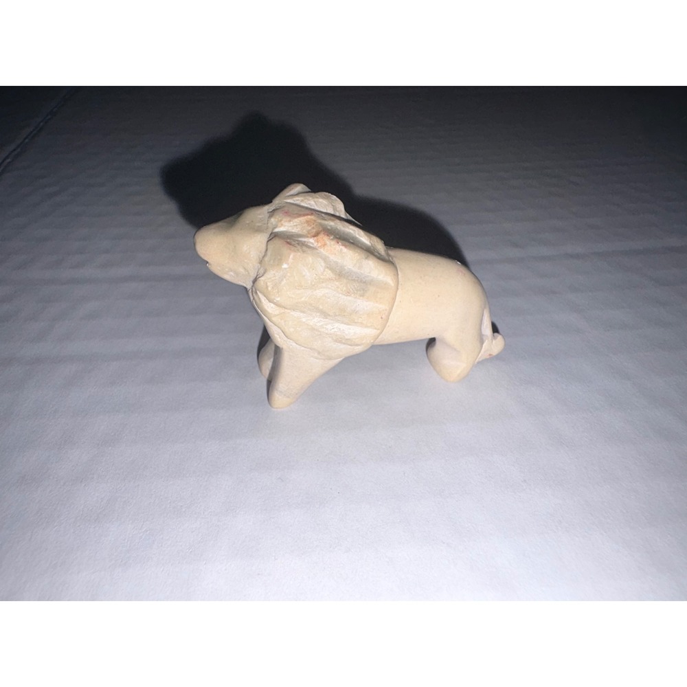 Vintage‎ Hand Carved Soapstone Lion Figurine Small Stone Animal Sculpture Tan